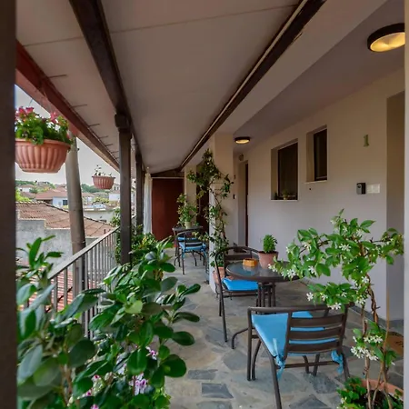 Melina's Apartament *